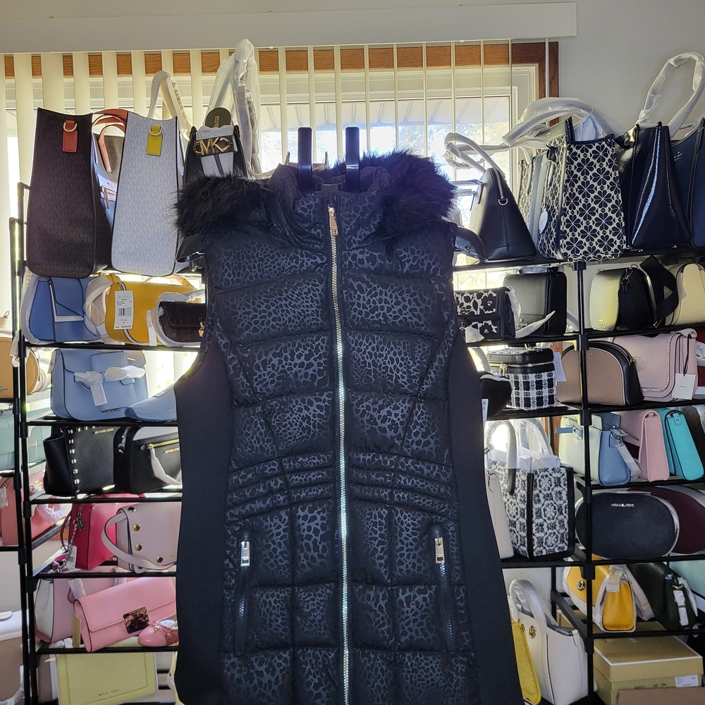 Michael Kors Women's Embossed Faux-Fur-Trim Hooded Puffer Vest In Black Size M